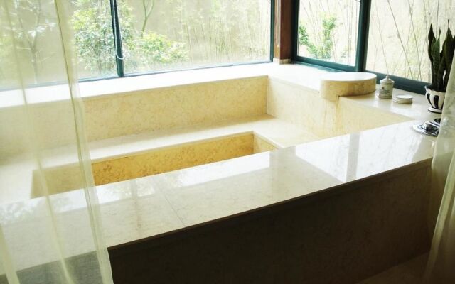 Greendoor Resort