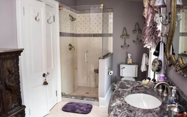 The Richard Johnston Inn Bed and Breakfast