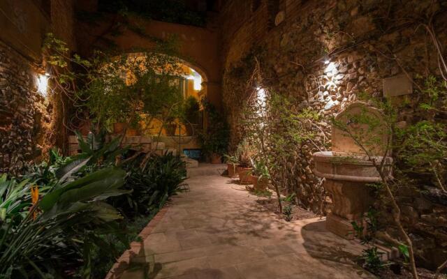 Apartamentos Sant Jordi Montbrio