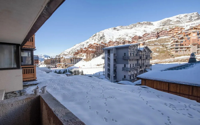 2 Bedroom Apartment With Parking and Balcony