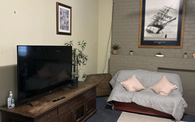 Broken Hill Tourist Lodge