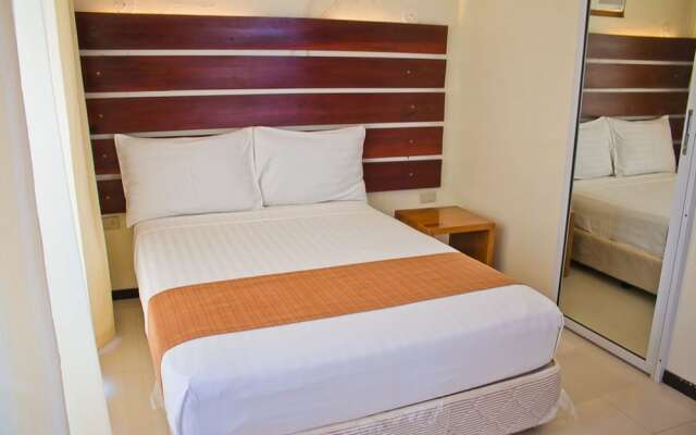 Caluwayan Palm Island Resort