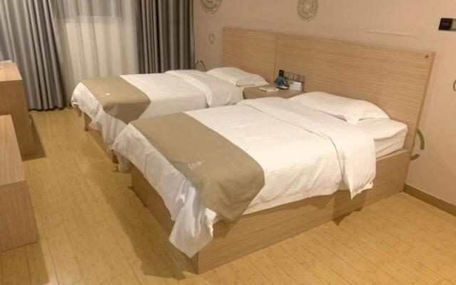 GreenTree Inn Yancheng Dongtai Fuan Town Express Hotel