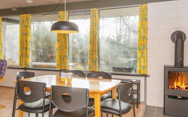 6 Person Holiday Home in Ans By