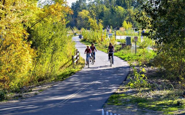 Eagle Rock Base Camp