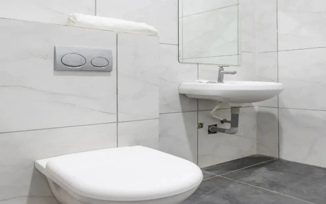 Shiv Palace by OYO Rooms