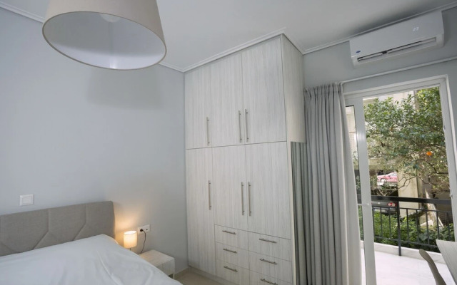 Stylish and Modern Apartment in the Heart of Athens