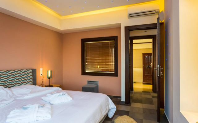 Cavo Seaside Suites