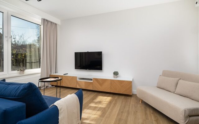 Studio Winiarska With Parking by Renters