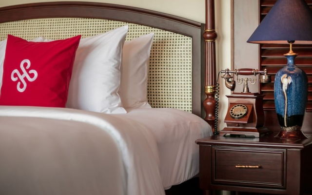Heritage Cruises Cat Ba Archipelago – Guest Rooms – Ha Long