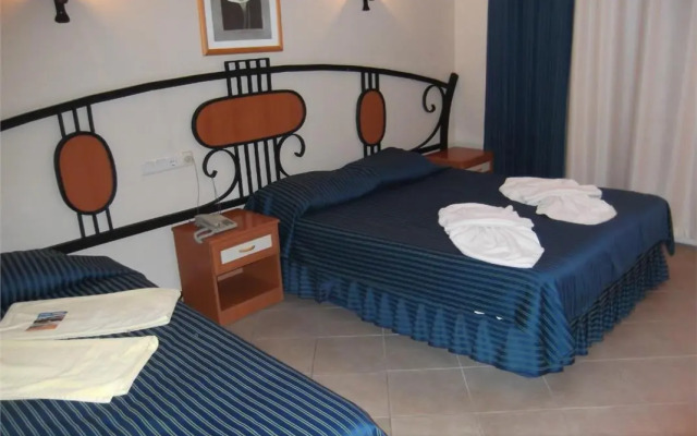Ramos Hotel