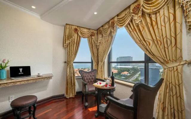 Luxury Family Beach Da Nang
