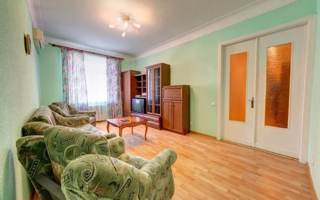 Apartment on Velyka Vasylkivska St, 134