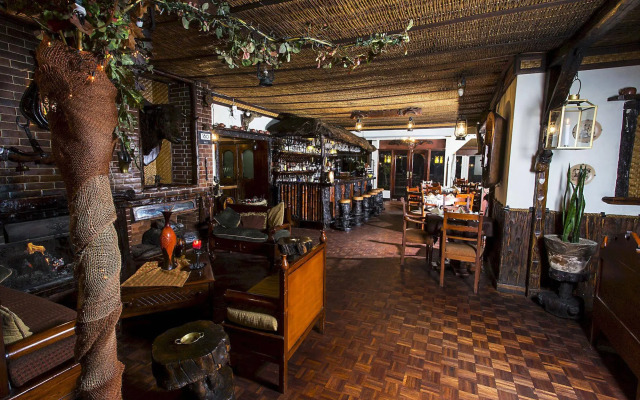 Hotel Rumipamba de las Rosas