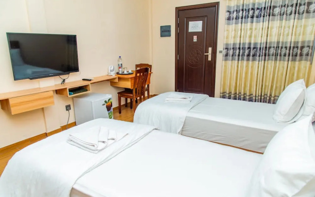 Aasna Inn