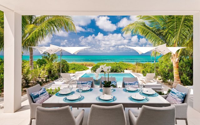 Grace Bay Club