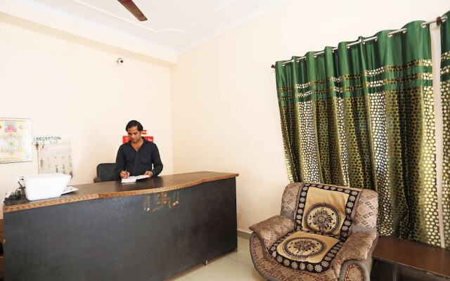 Oyo 44396 Mugdal Rishi Dham