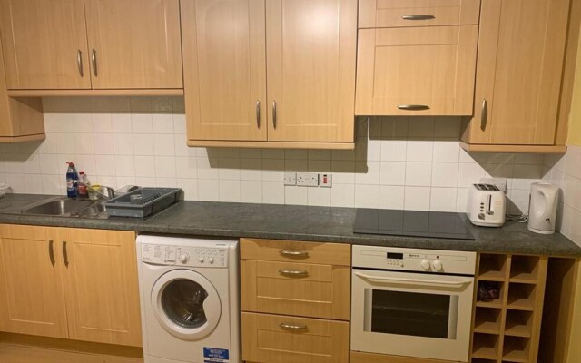 Peaceful 2-bed Apartment in Aberdeen Free Parking