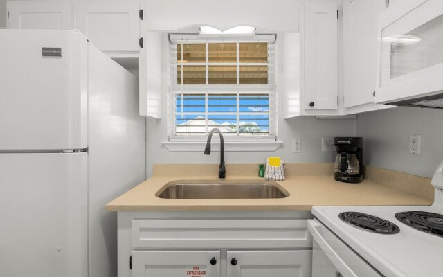 6400 Beach Dr - Seabatical A