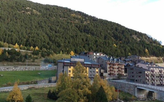 Apartment With 3 Bedrooms In Canillo With Terrace And Wifi