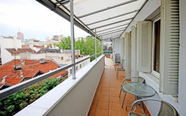 Apartment Dositejeva