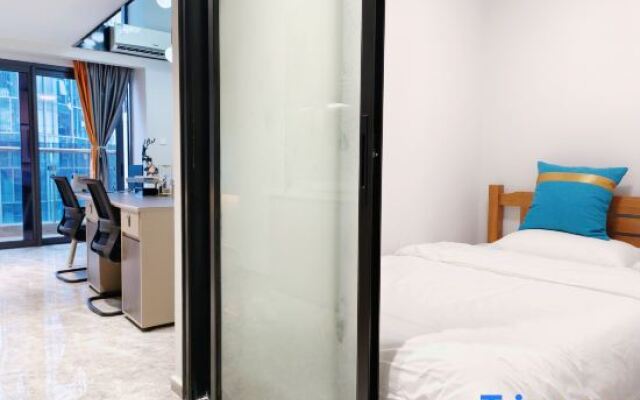 Longze Apartment (Haikou West Coast Shop)