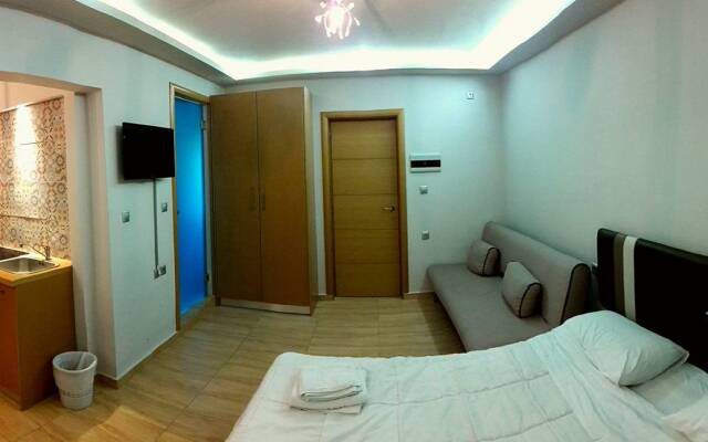 Parthenon Hotel
