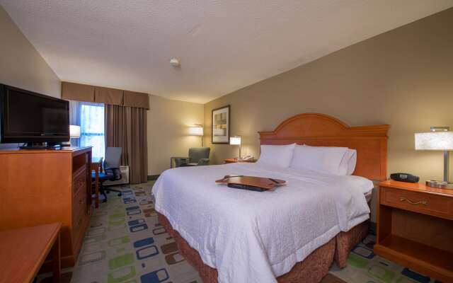 Hampton Inn Atlanta - Newnan
