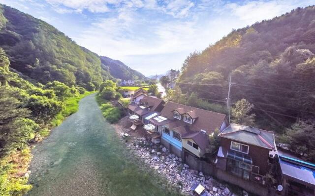 Gapyeong Aqua Valley Poolvilla