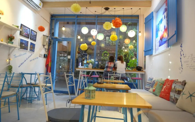 Santorino Coffee & Tea Homestay