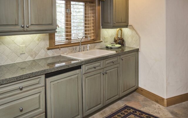 Greenhill Court Vacation Home