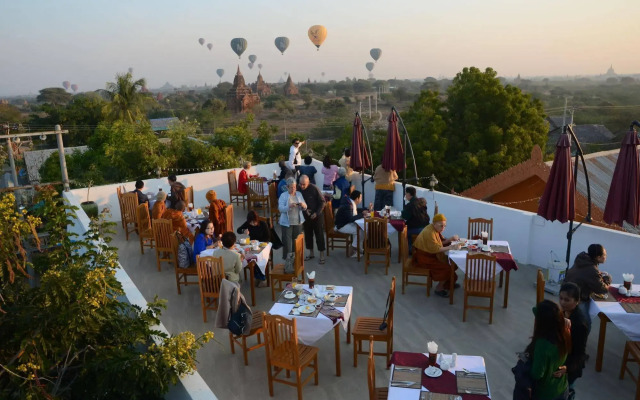 Manisanda Hotel
