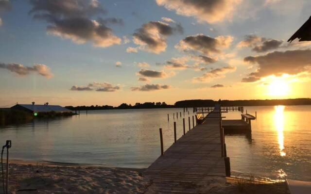 The Quarters at Pier450