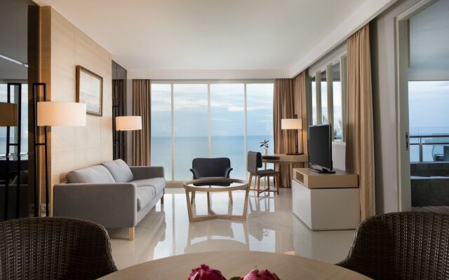 Santika Premiere Beach Resort Belitung