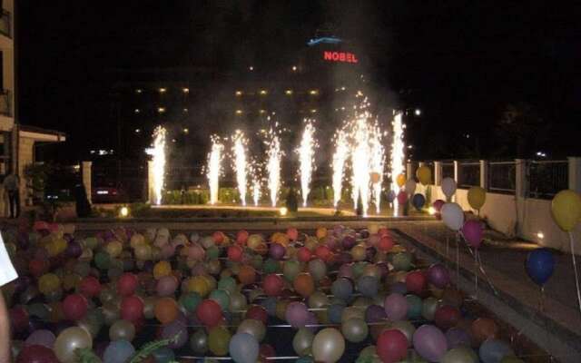 Meta Beach Budjet Hotel