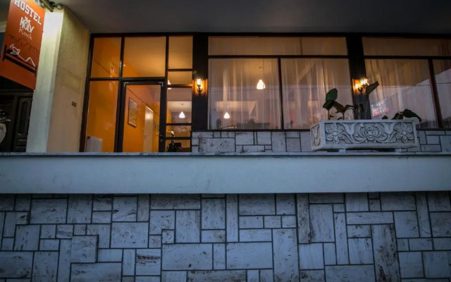 The Holy Rock - Hostel at meteora