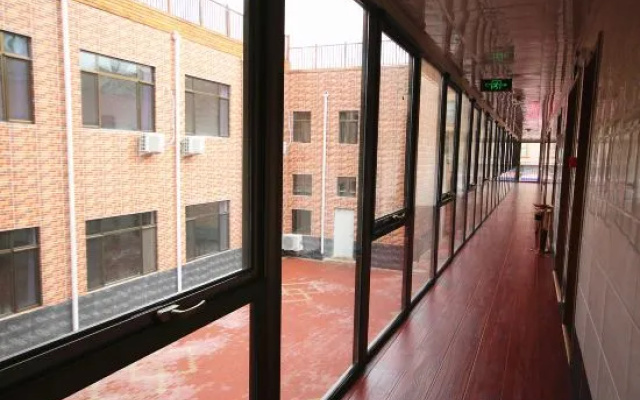 Ease Hotel (Tianjin West Station Hebei University of Technology) – Outside – Tianjin
