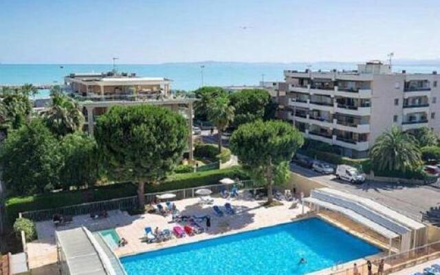 Studio Avenue Saint-Hubert - 2