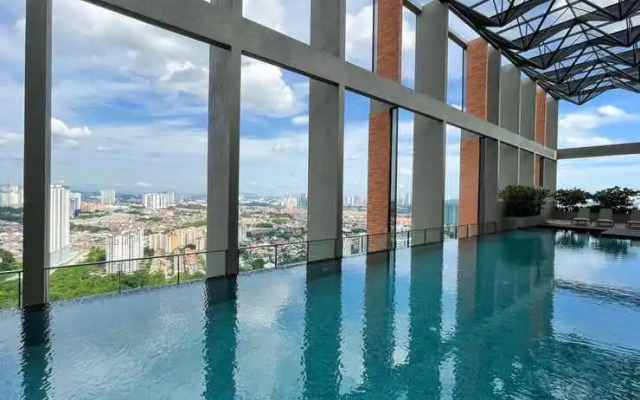 Millerz Square Kuala Lumpur by Synergy