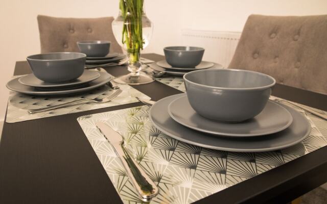 Ideal Lodgings at Thorncliffe