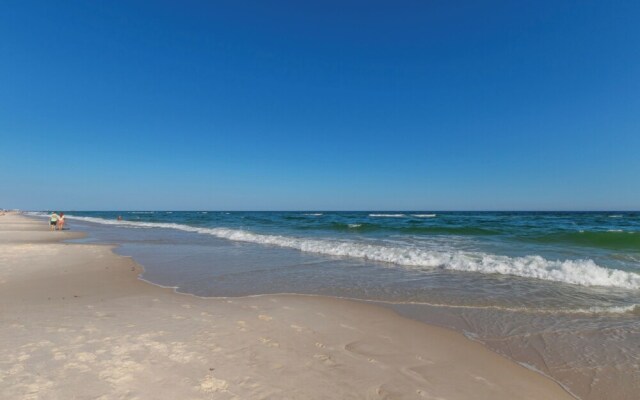 LUXURY Penthouse Style Condo 2