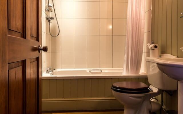 The Huntsman Inn