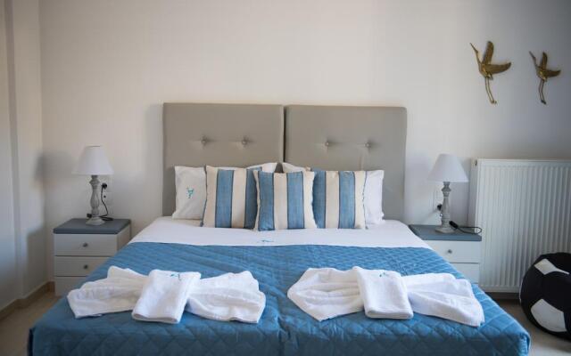 Dora Apartments