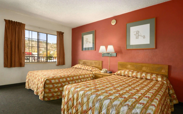 The Overland Hotel Downtown Flagstaff NAU Conference Center