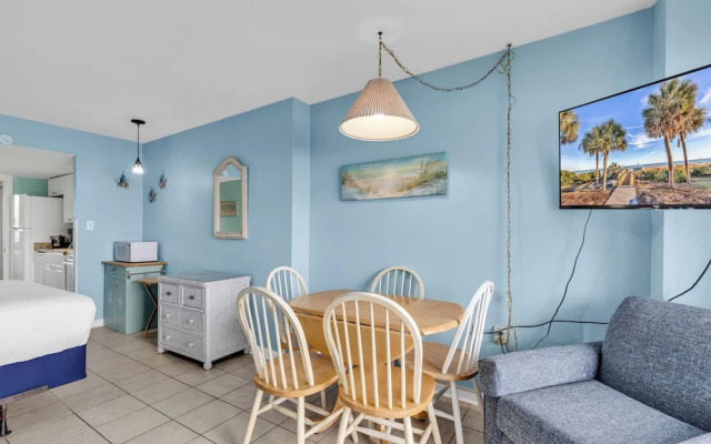 Bluewater Resort 306