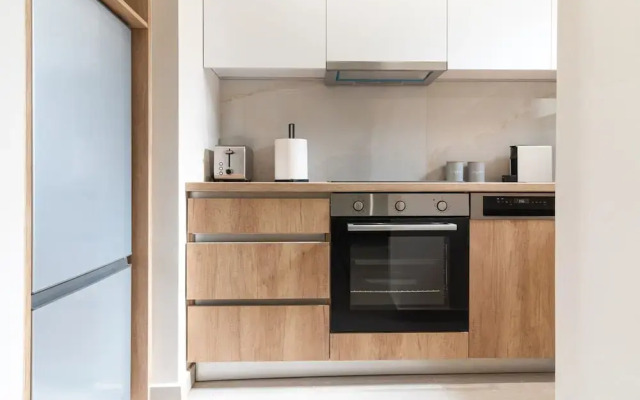 Charming Minimal apt in the Center of Glyfada