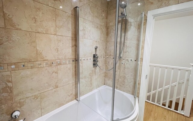 3-bed House in Northolt