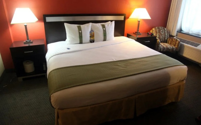 Holiday Inn LaGuardia Airport