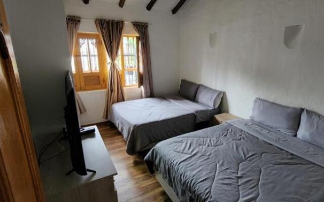 Hotel Niza Colonial