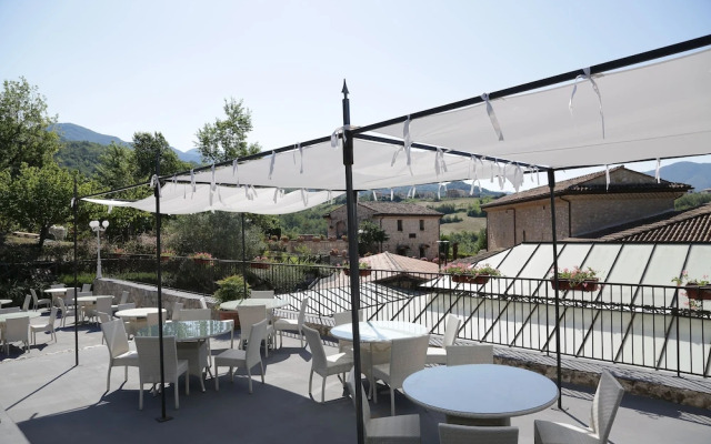 Valle Dell'Aquila Country House